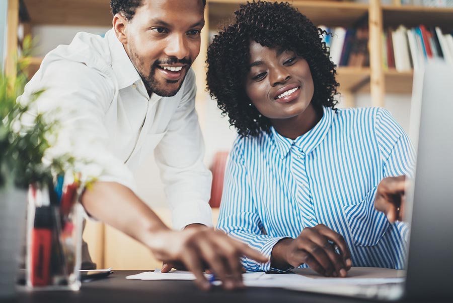 https://www.broadreachcorporation.com/wp-content/uploads/2018/11/careers-mobile.jpg